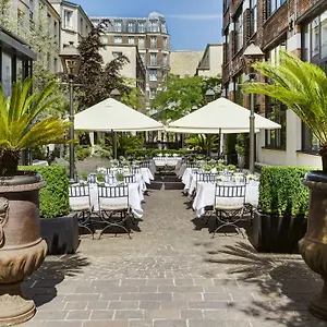 **** מלון Les Jardins Du Marais צרפת