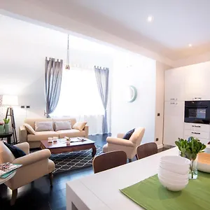  Apartamento Rent In - Iv Novembre