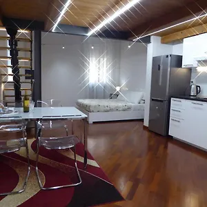  Apartment Giudei House Italy